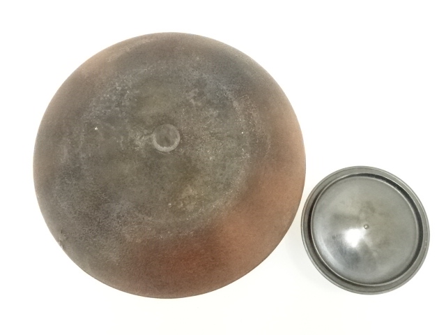  釜師　須藤浄義造　波地紋真形釜（共箱）